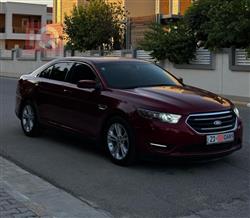 Ford Taurus